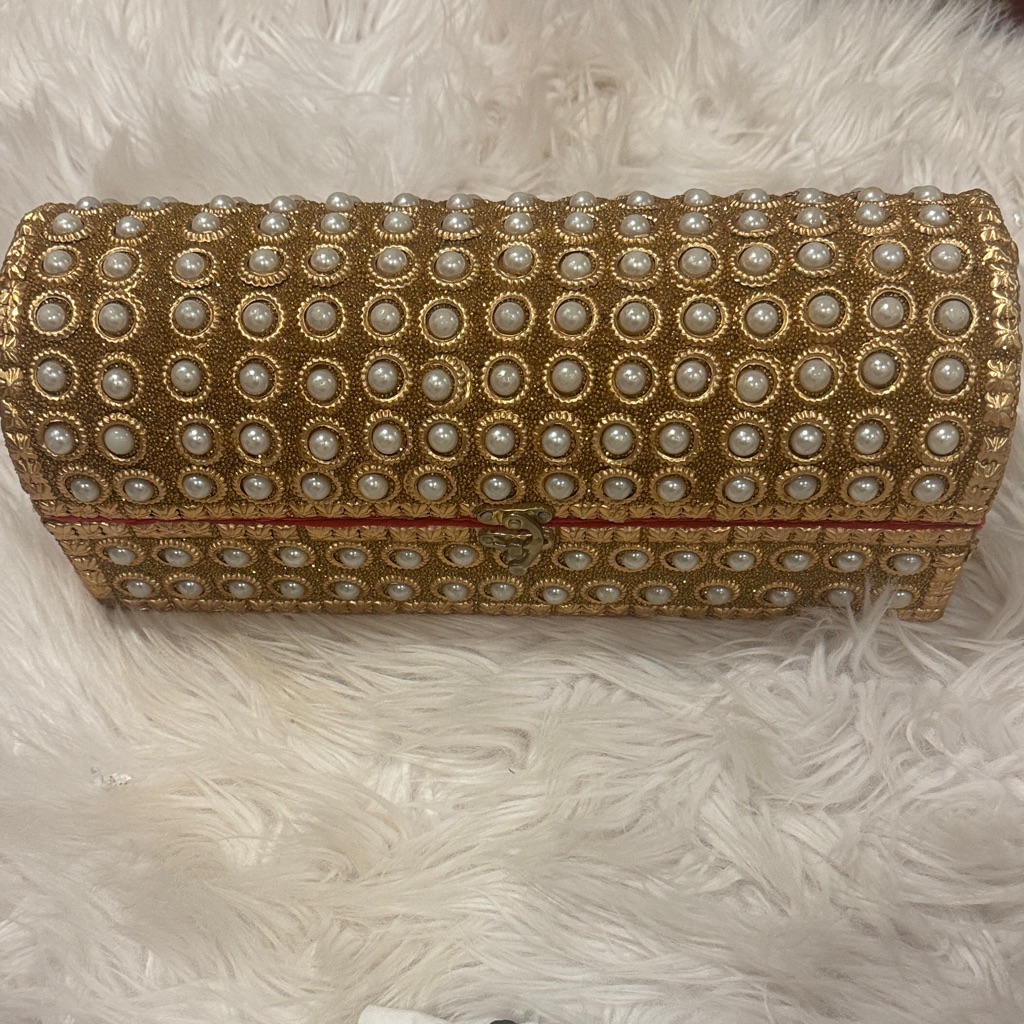 Gold Pearl Jewelry Case